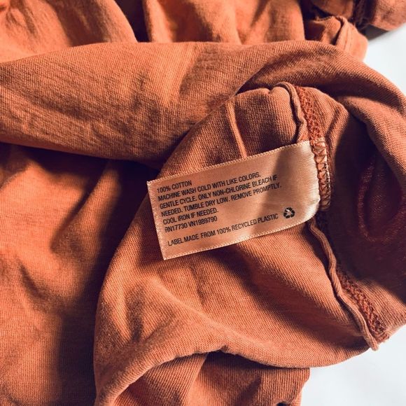 Wild Fable burnt rust orange raw hem boxy semi cropped cotton t shirt - Picture 4 of 6